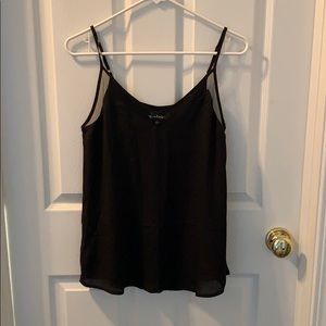 Lulus tank top mesh neckline